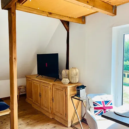 B E D & A G E D E S I G N -large- Wunderschoenes Mit Bad - Rechnungserstellung Fuer Geschaeftsreisende & Firmen Apartamento