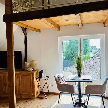 B E D & A G E D E S I G N -large- Wunderschoenes Mit Bad - Rechnungserstellung Fuer Geschaeftsreisende & Firmen Apartamento