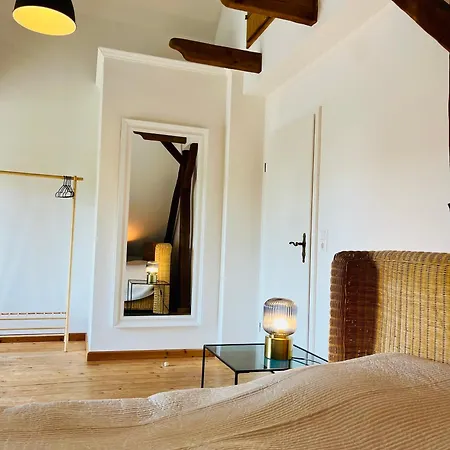 B E D & A G E D E S I G N -large- Wunderschoenes Mit Bad - Rechnungserstellung Fuer Geschaeftsreisende & Firmen *